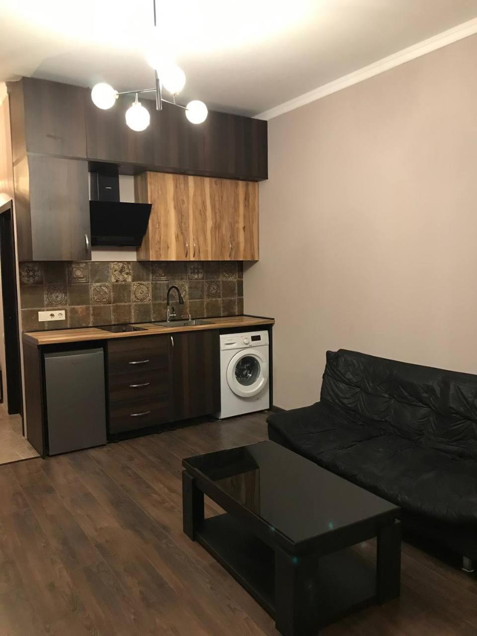 Room Studio 1 Tbilisi Buitenkant foto